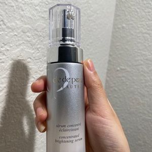 CPB BRIGHTENING SERUM